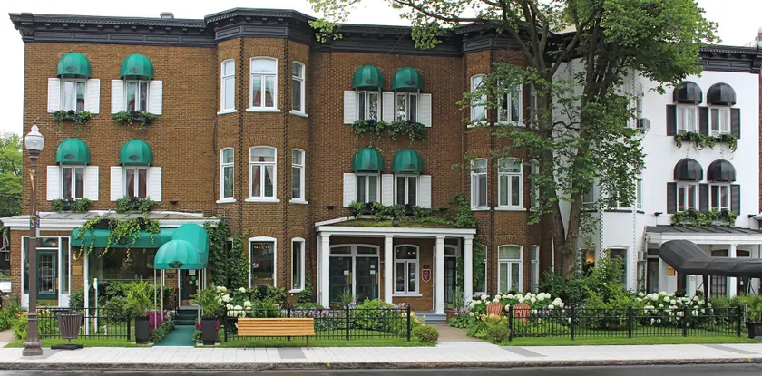 Hotel Charles-Alexandre - Par Aneyro - Image 1