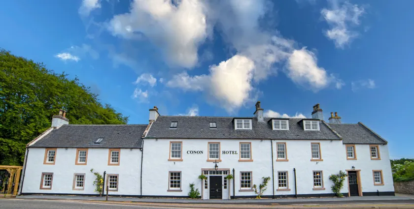 Conon Hotel - Image 1