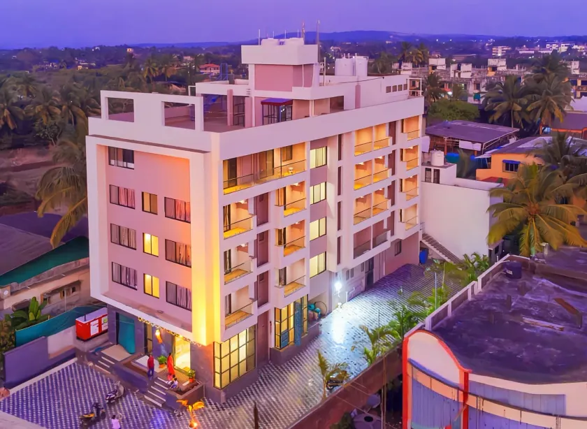 Hotel Aaradhya Crown - Image 1