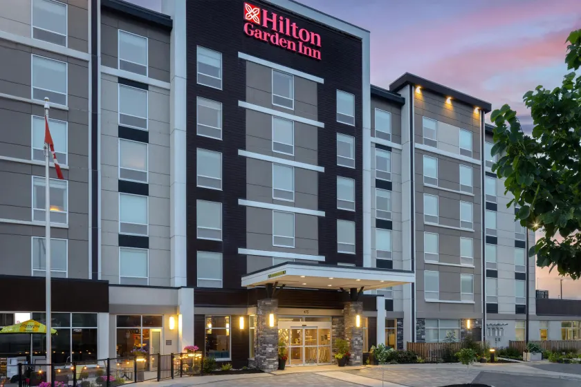 Hilton Garden Inn Sudbury - Image 1