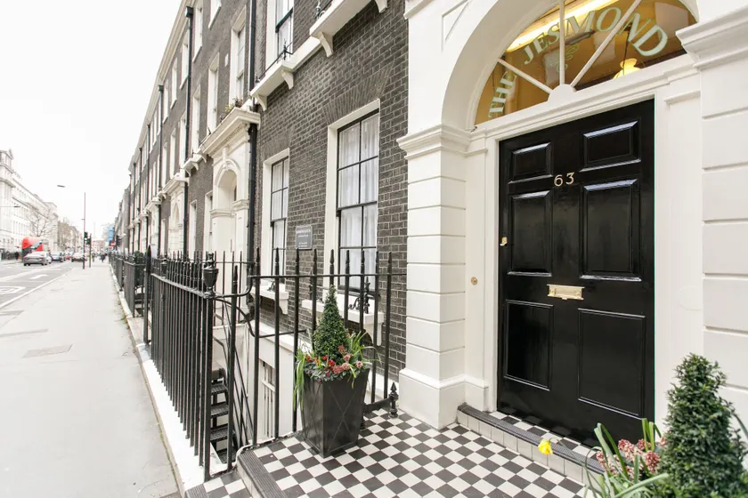 Jesmond Hotel - Image 1