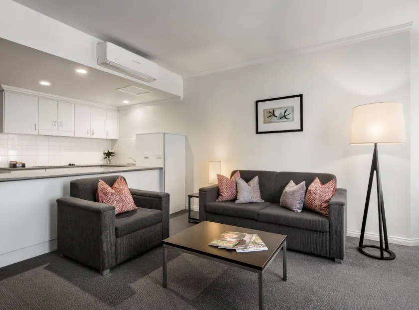 Franklin Apartments - Image 1