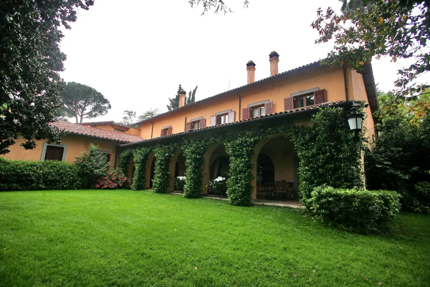 Villa Luxury Sacrofano Rm - Image 1