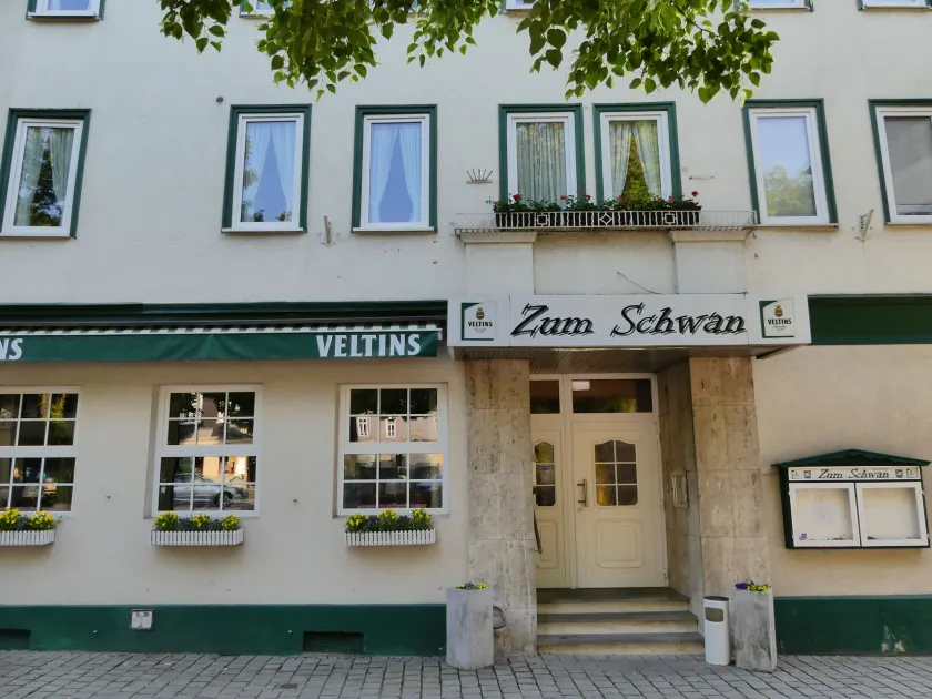 Gasthaus Zum Schwan - Image 1