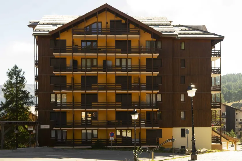 Merveilleux appartement convivial et familial avec terrasse | Près des pistes de ski | Avec animaux acceptés - Image 1