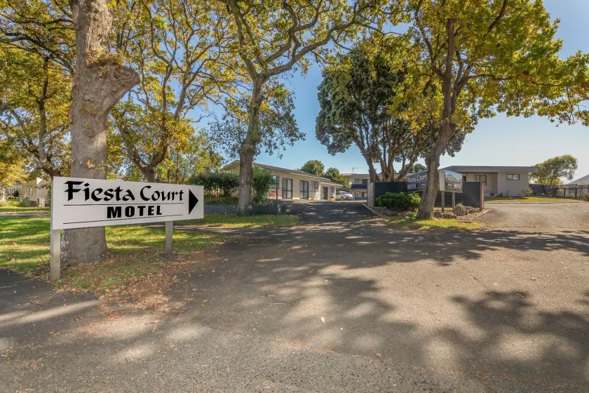Fiesta Court Motel - Image 1