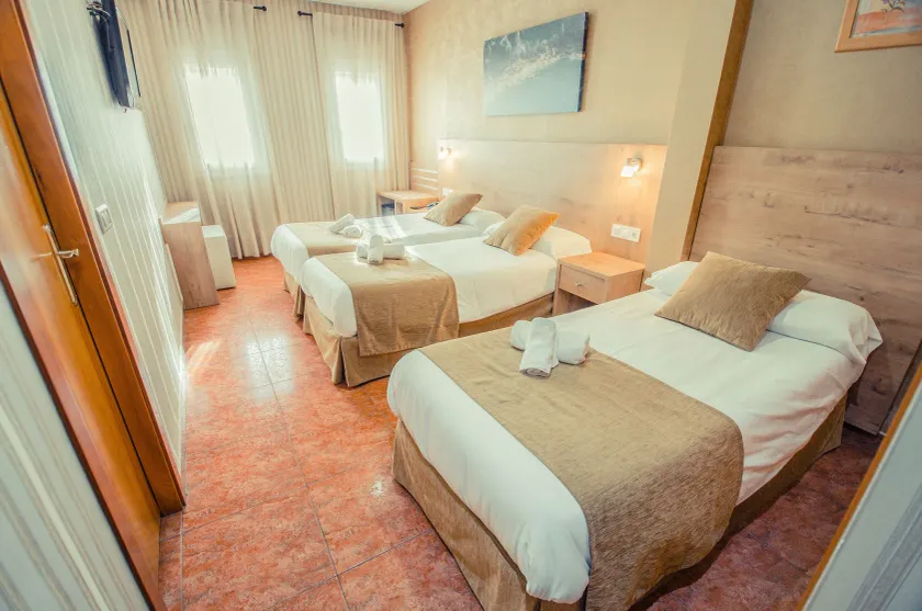 Hotel Solymar - Image 1