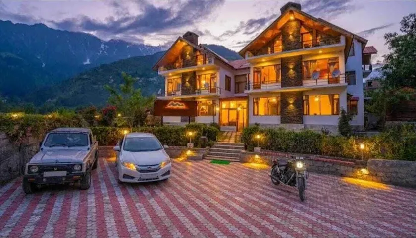 Pravara Cottages - Image 1