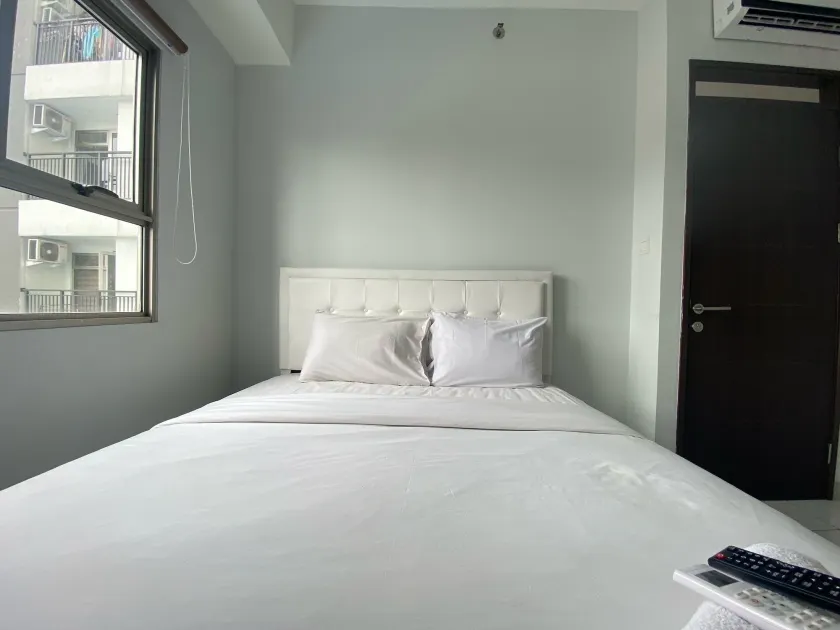 Bright And Relaxing 2Br At Mekarwangi Square Bandung - Image 1
