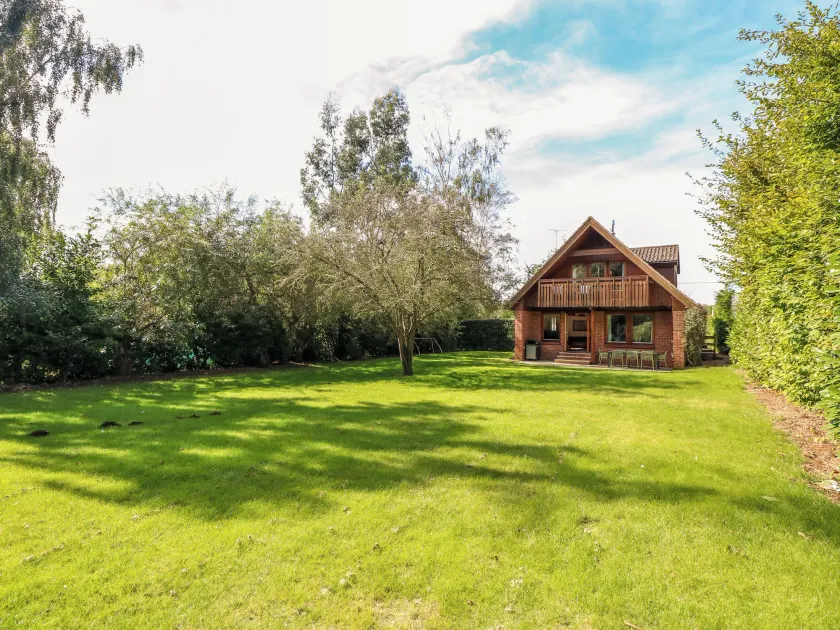 Ringstead Lodge - Image 1