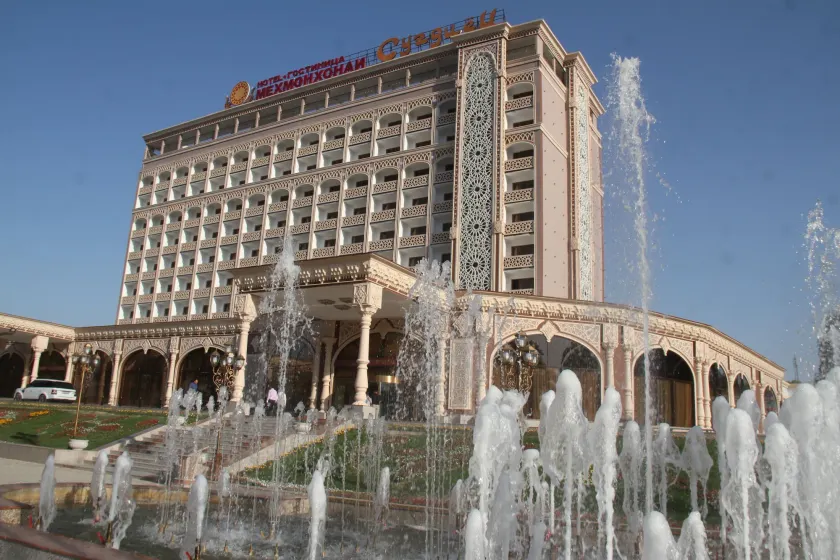 Sugdiyon Hotel - Image 1