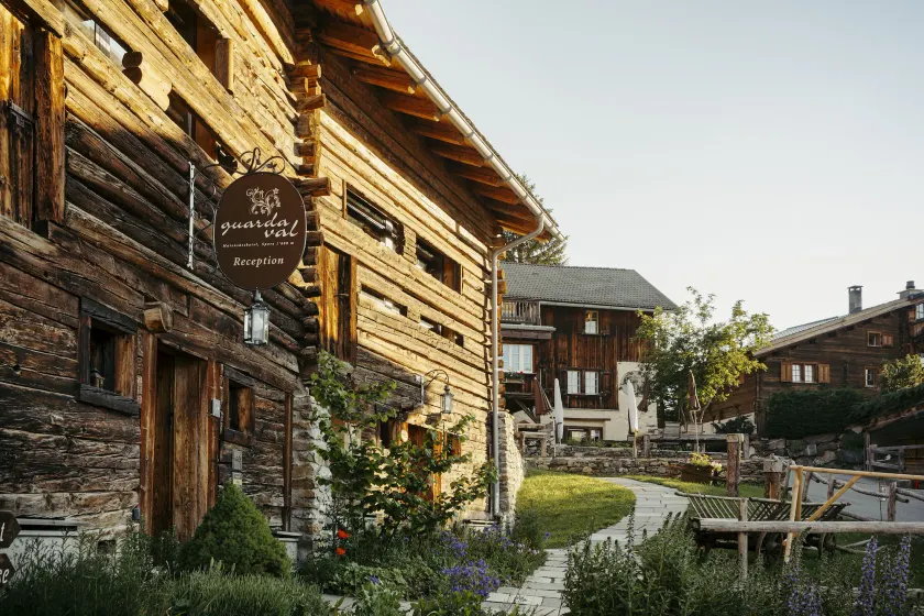 Maiensässhotel Guarda Val - Image 1