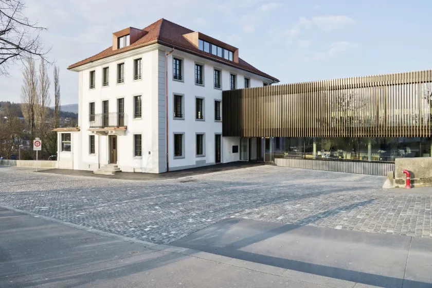 Hotel Kettenbrücke - Image 1