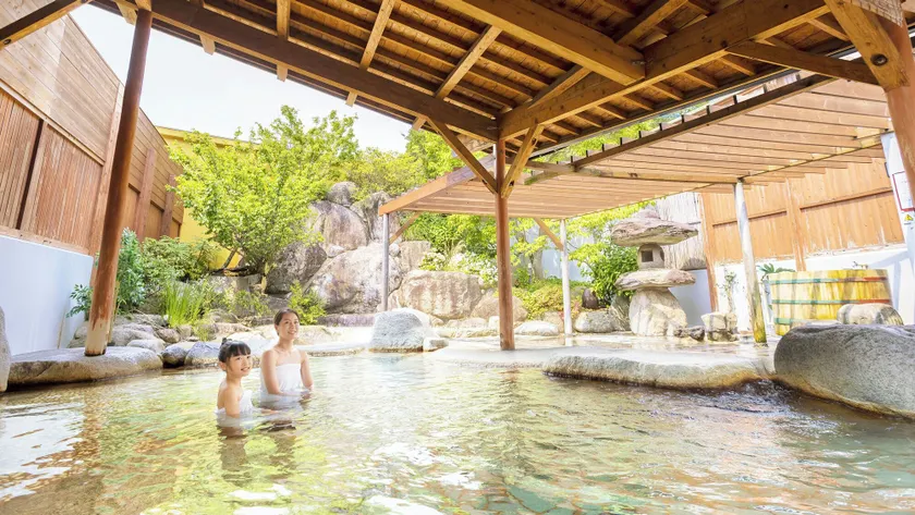 Ooedo Onsen Monogatari Ureshinokan - Image 1