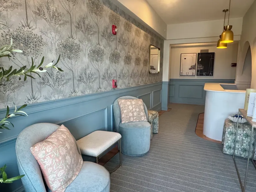 Eureka Hotel - Reception