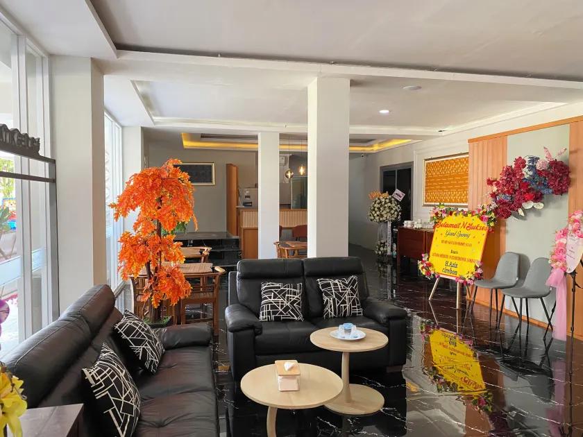 Bumi Geulis Hotel & Residence - Lobby
