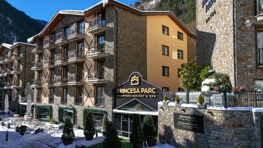 Hotel Princesa Parc - Image 1