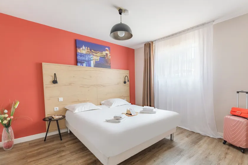 Seven Urban Suites Marseille - Image 1