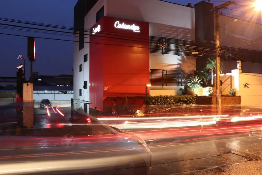 Calandre Hotel - Image 1