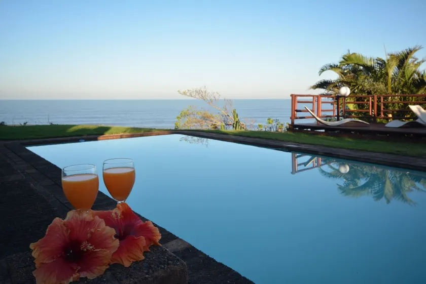 Beachcomber Bay Guest House In South Africa - Image 1