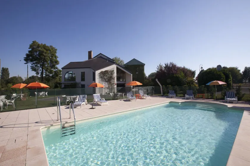 Golf Hotel Colvert - Room Service Disponible - Image 1