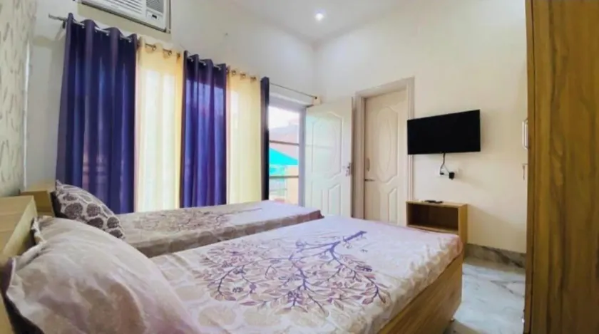 Saini Guest House - Chambre