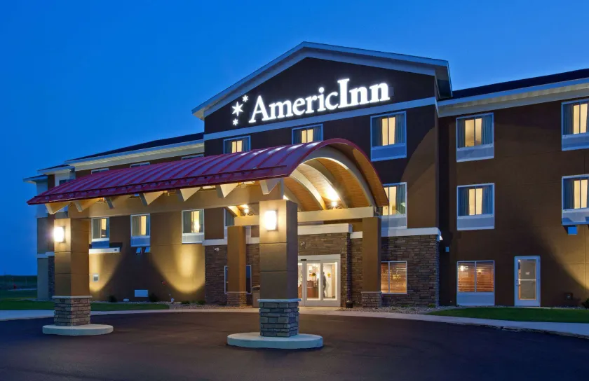 AmericInn by Wyndham Hartford SD - Image 1