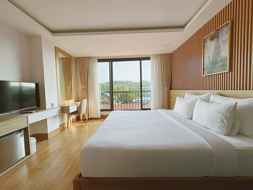 Rosetta Hotel Phu Quoc - Image 1