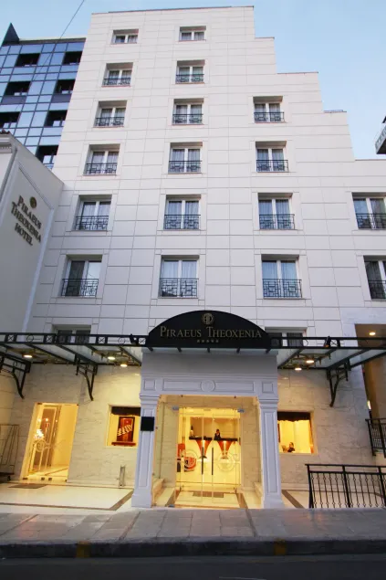 Piraeus Theoxenia Hotel - Image 1