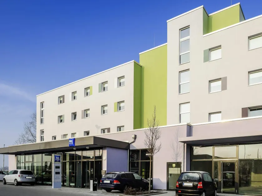 Ibis budget München Airport Erding - Image 1