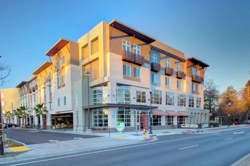 Holiday Inn Windsor - Wine Country by IHG - Image 1