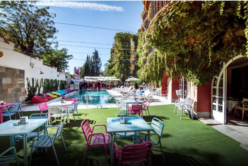 Hotel Los Angeles Granada - Image 1