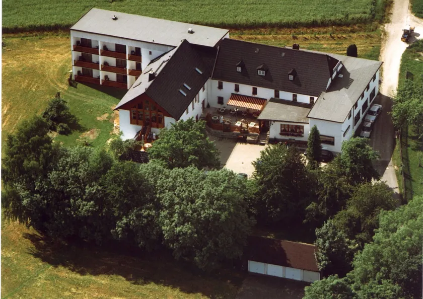 Landkomforthotel Riedelbauch - Image 1