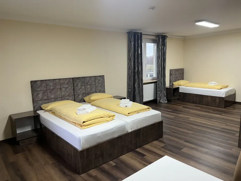 M&M Hotel - Seevetal - Image 1