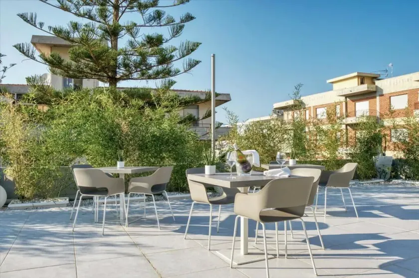 Horizon Suites - Image 1