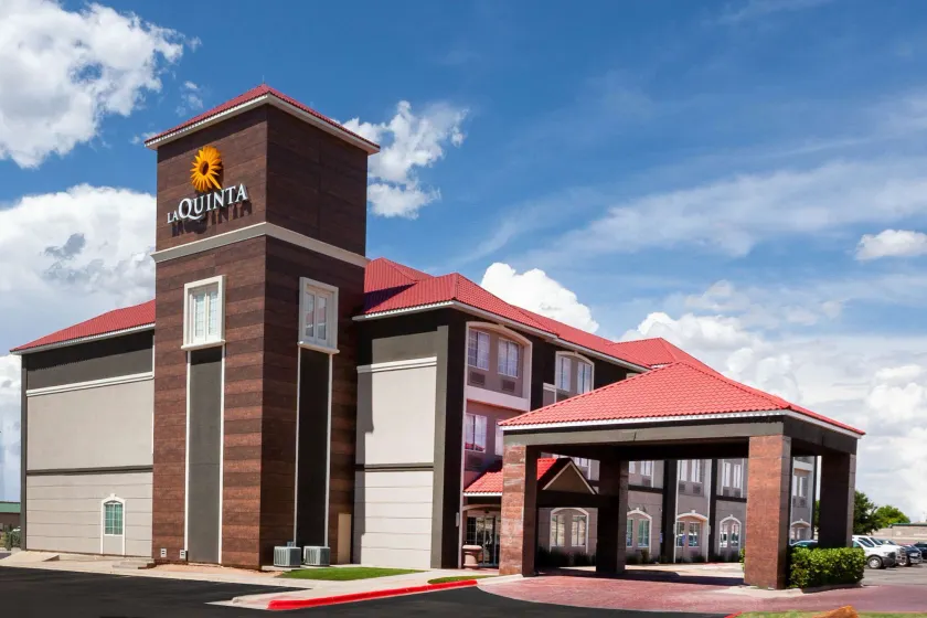 La Quinta by Wyndham Midland North - Image 1