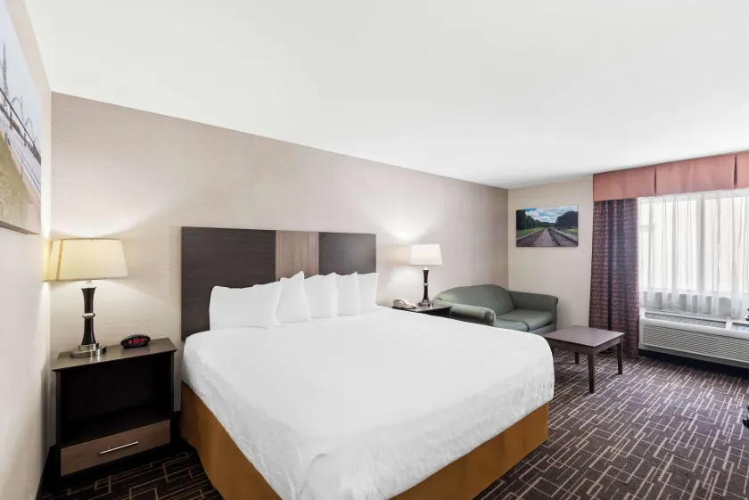 Best Western Airport Inn - Image 1