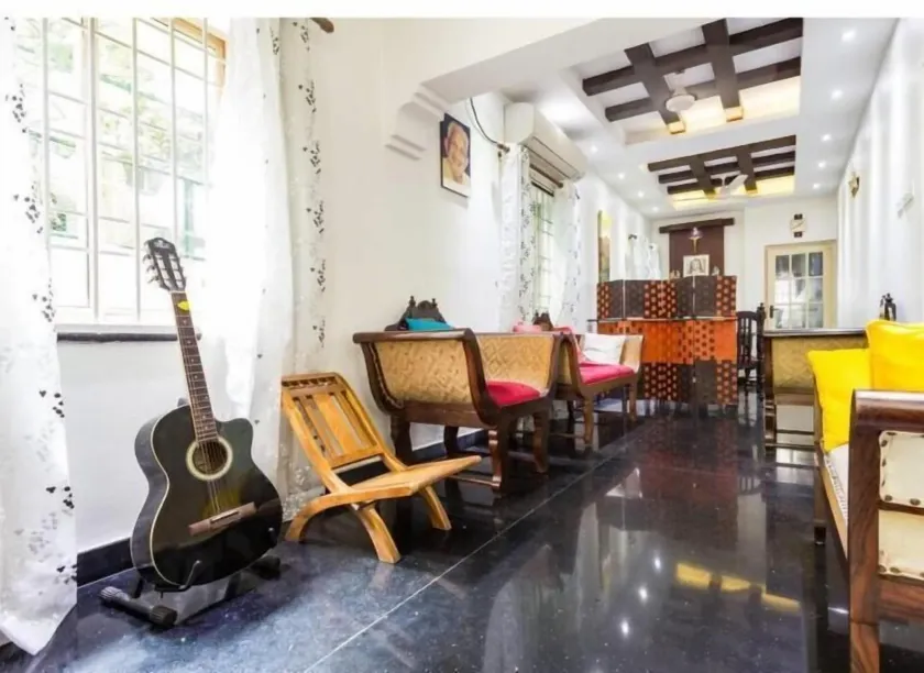Reds Residency - Homestay - Receção