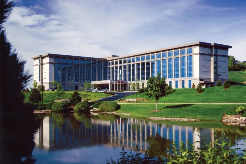 Milwaukee Marriott West - Image 1