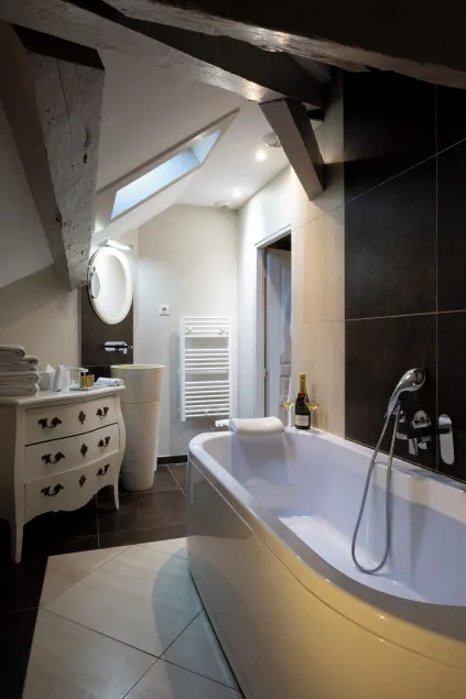 Hôtel Jean Moët - Image 1
