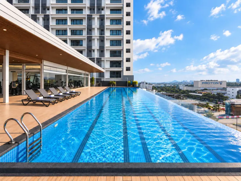 FOX Hotel Glenmarie Shah Alam - Image 1