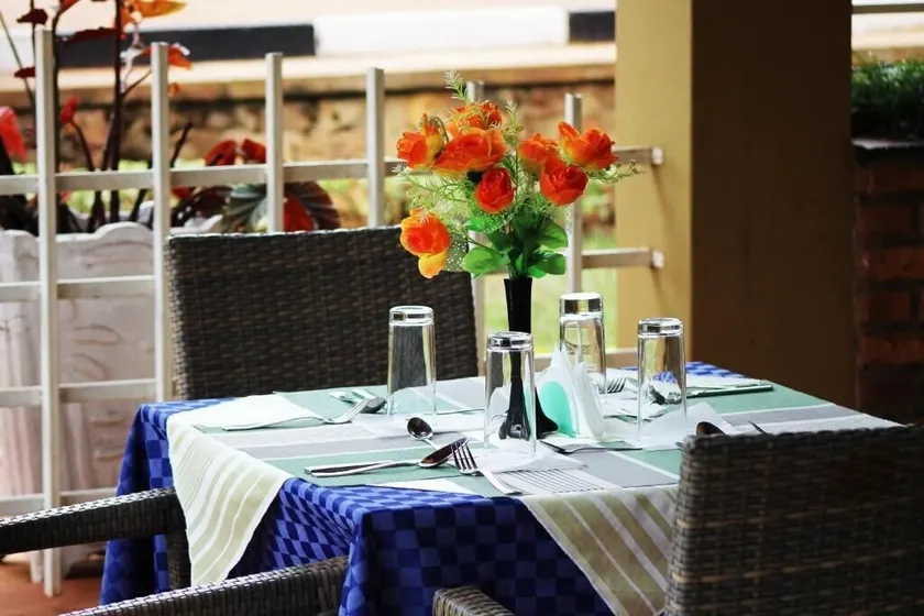 DEREVA HOTEL RWAMAGANA LTD  - Image 1