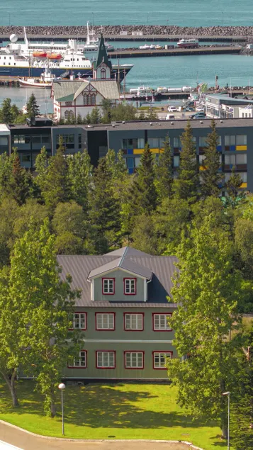 Gamli Skólinn Húsavík - Image 1