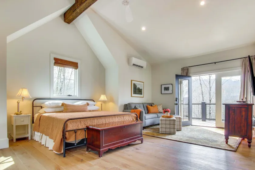 Modern Mtn Retreat w/ Deck & Views in Glenville! - Image 1