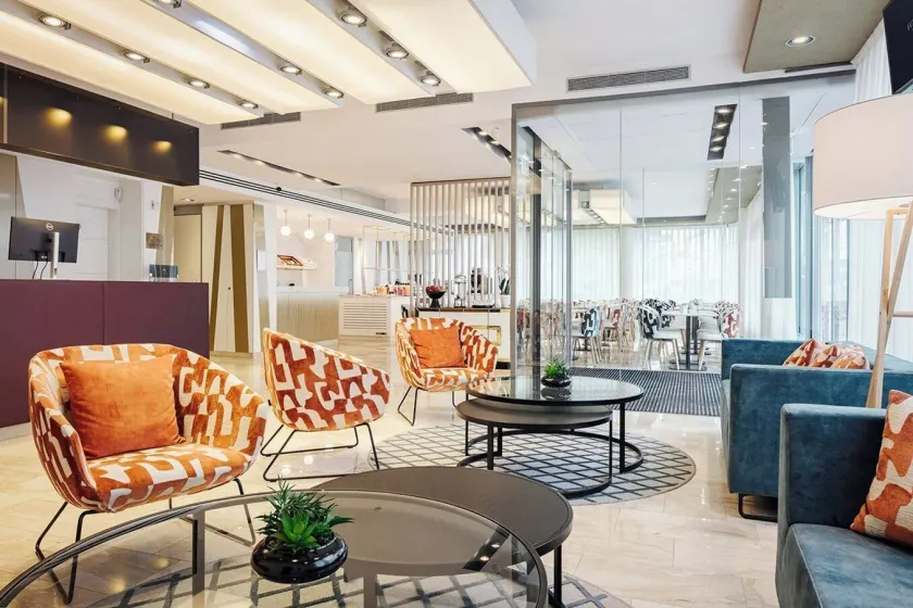 Eurostars Embassy - Image 1