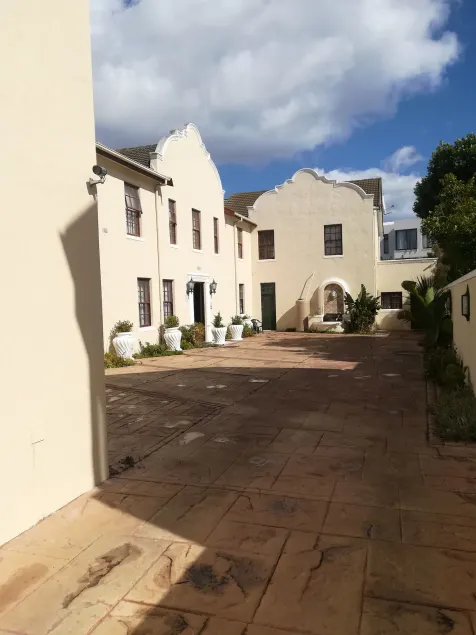 Blouberg Manor - Image 1