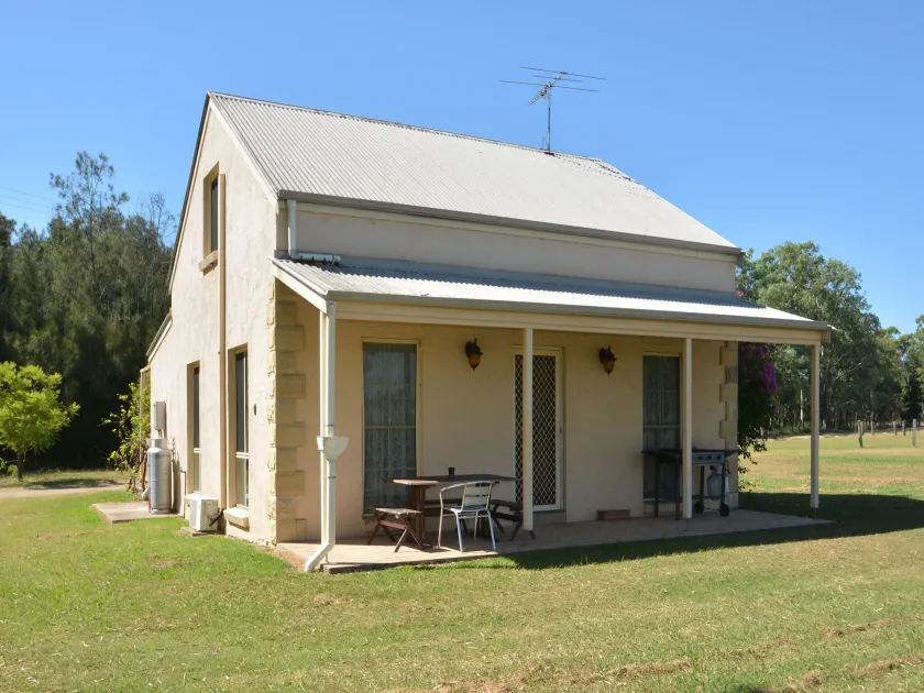 Madigan Cottages - Australiana - Image 1