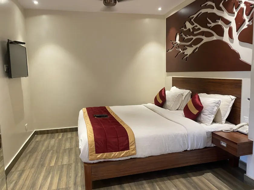 Hotel Ami Grace - Image 1
