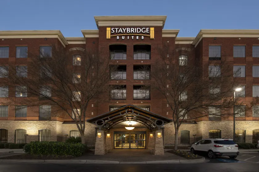 Staybridge Suites Columbia by IHG - Image 1
