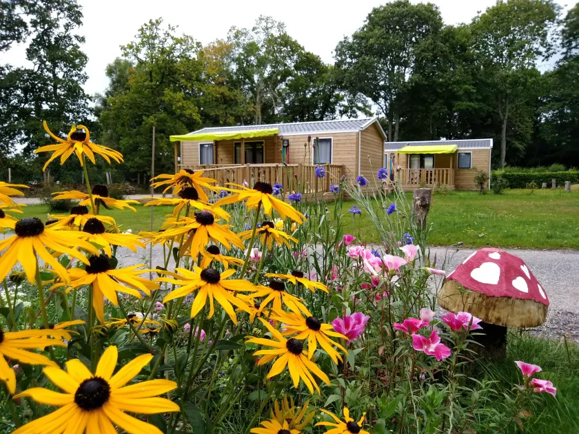 Camping Le Lac O Fées - Image 1